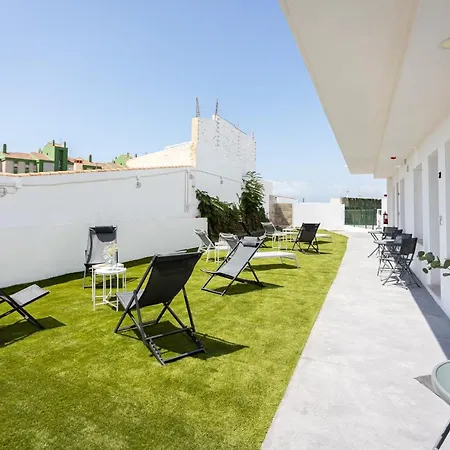 Apartamentos La Pelusa Malaga Exterior photo